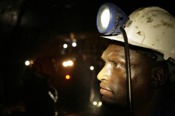 To match Special Report MINING-SAFRICA/