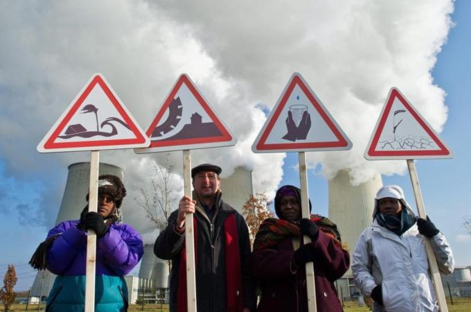 Witnesses to climate change warn