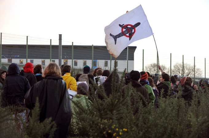 France airport protest