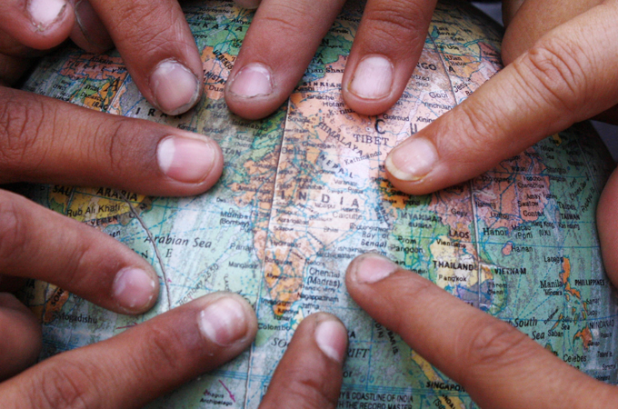 India map globe - Witness