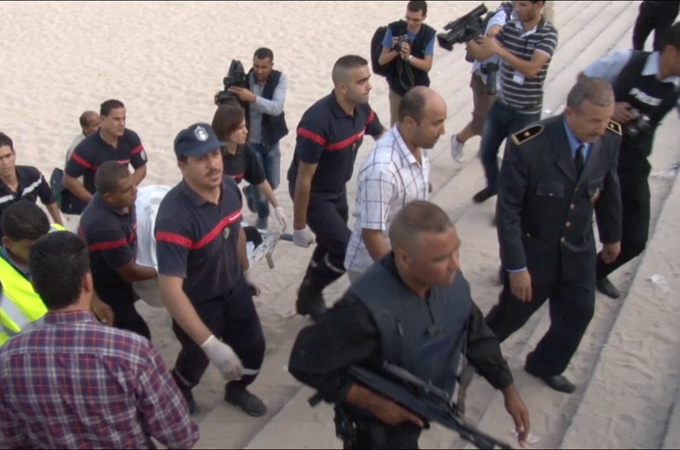 Authorities transport a suicide bomber's remains following the Sousse attack [Aymen Ben Mansour/Al Jazeera]