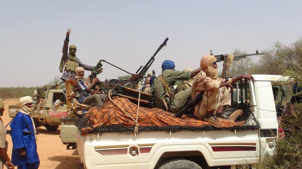 <p>In early 2012 the Azawad rebels, both Tuareg and Arab, were able for the first time since the creation of modern Mali in 1960 to completely expel the Malian army from the north. They declared an independent state of Azawad, but with no support or recognition from any outside power.</p>