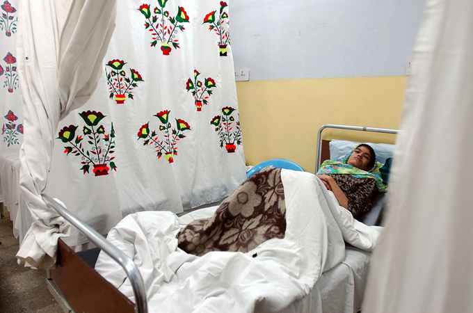 An estimated hundreds of thousands of Afghans suffer from disabilities after decades of war [AFP]