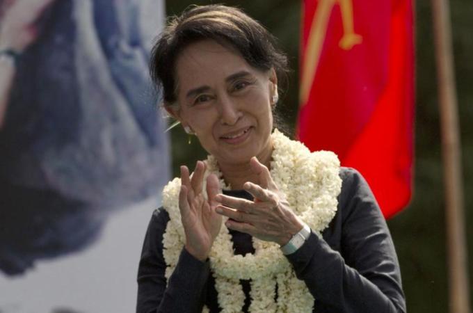 Myanmar opposition leader Aung San Suu Kyi may not be eligible to run for president in 2015 [AP]