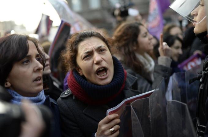 Turkish women have protested against high rates of violence against women [AFP/Getty Images]