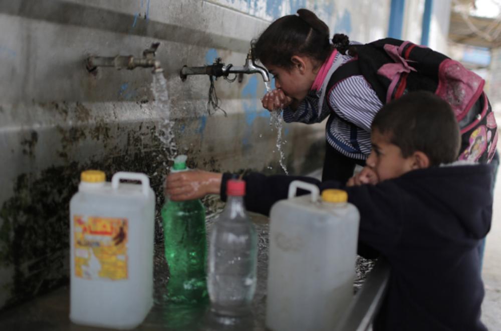 <p>The Palestinian Water Authority recently found that 95 percent of drinking water in the Gaza Strip does not meet World Health Organization (WHO) standards.</p>
