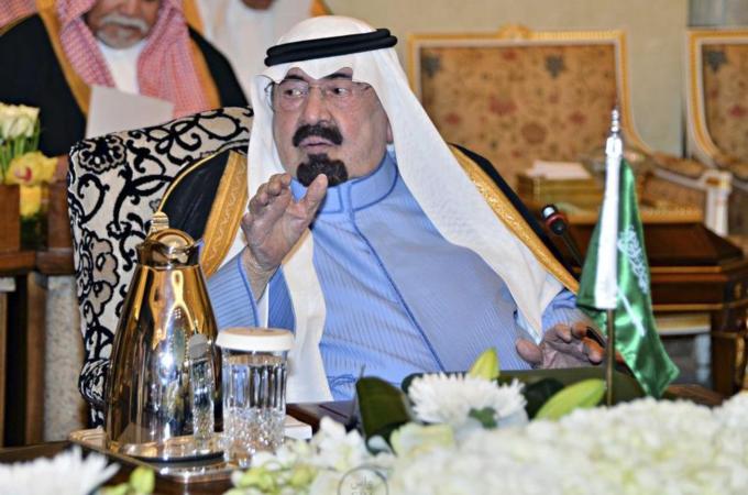 Abdullah, in the official statement, called on Egypt to work on fixing its strained relations with Qatar [Reuters]