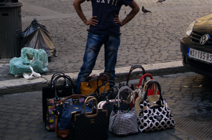 Nearly every other roadside vendor in Rome appears to be of Bangladeshi origin [Nishtha Chugh/ Al Jazeera]