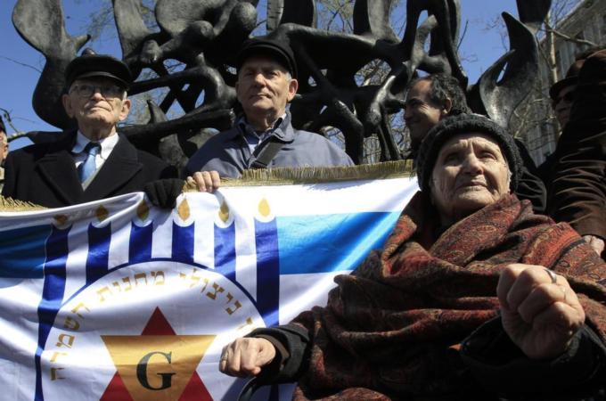 Some 60,000 Jews from Thessaloniki were deported to Nazi concentration camps in 1943 [Reuters]