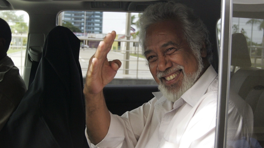 East Timor''s PM Gusmao waves from his car as he leaves a meeting with President Ruak at the President''s office in Dili