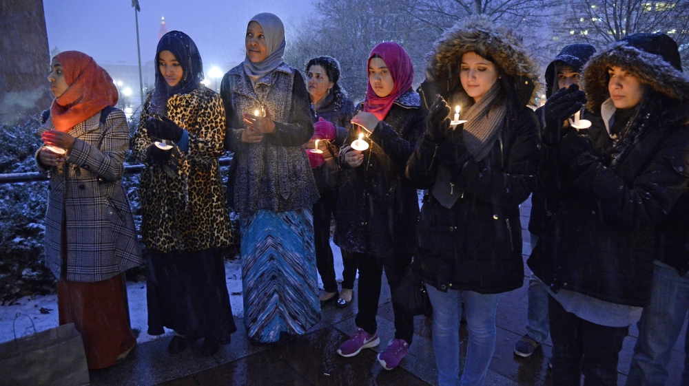 Muslim students hold candlelight vigil