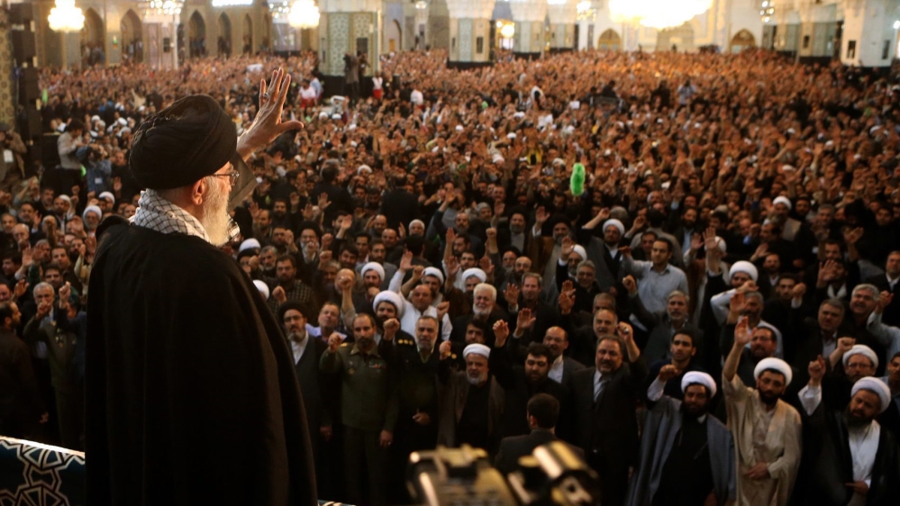 Ayatollah Khamenei has said all the sanctions must be lifted at the same time by the agreement between Iran and world powers [EPA]