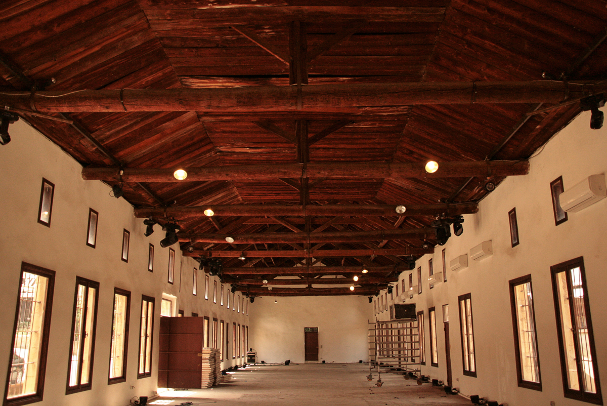 Lebanon architecture / DO NOT USE / RESTRICTED