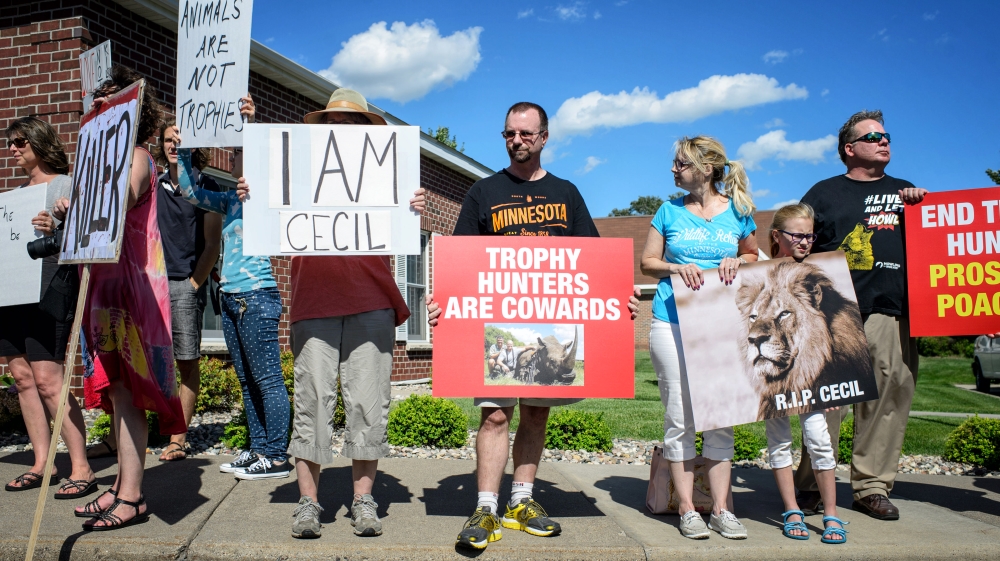 Cecil Lion Protest Hunters