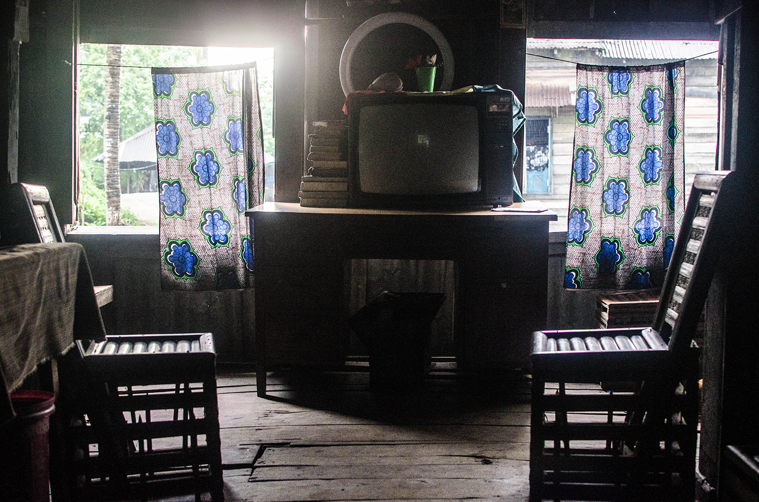 sierrea leone/ DO NOT USE/ RESTRICTED