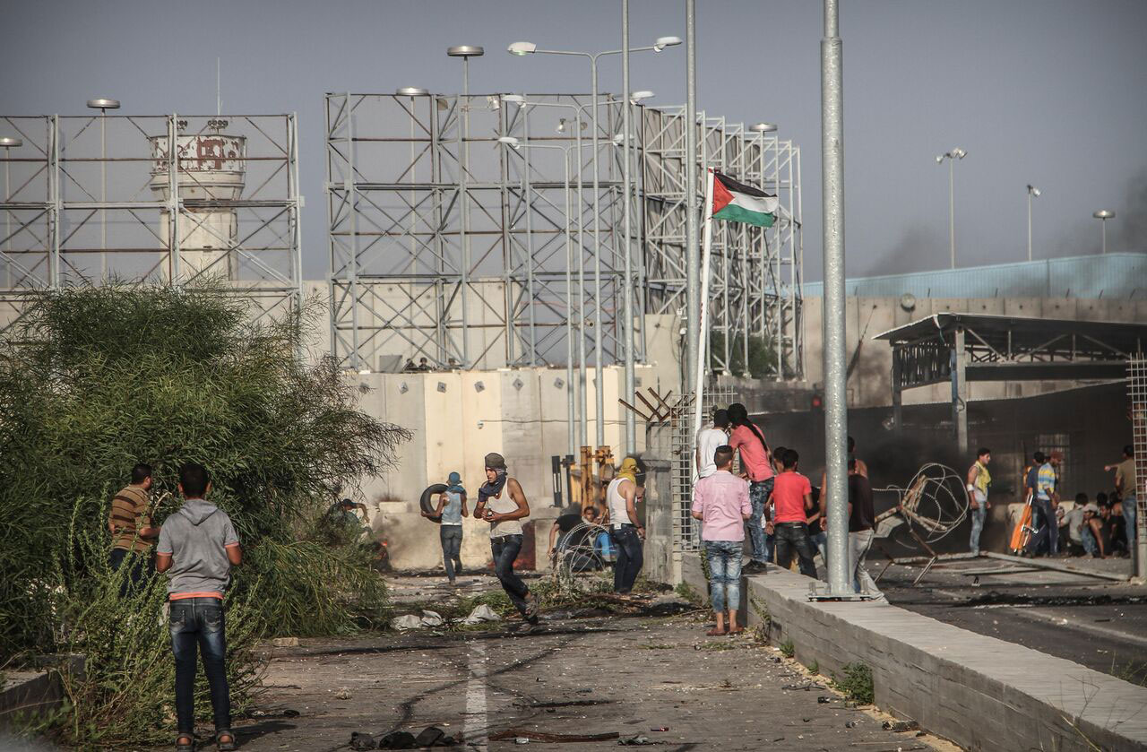 Gaza Photo [Ezz Zanoun/Al Jazeera]