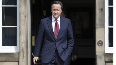 British Prime Minister David Cameron leaving a meeting with SNP leader Nicola Sturgeon in Edinburgh in May 2015 [Robert Perry/EPA]