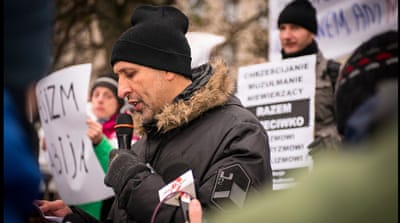 Imam Youssef Chadid addressed the demonstration [Barbara Sinica/Al Jazeera]