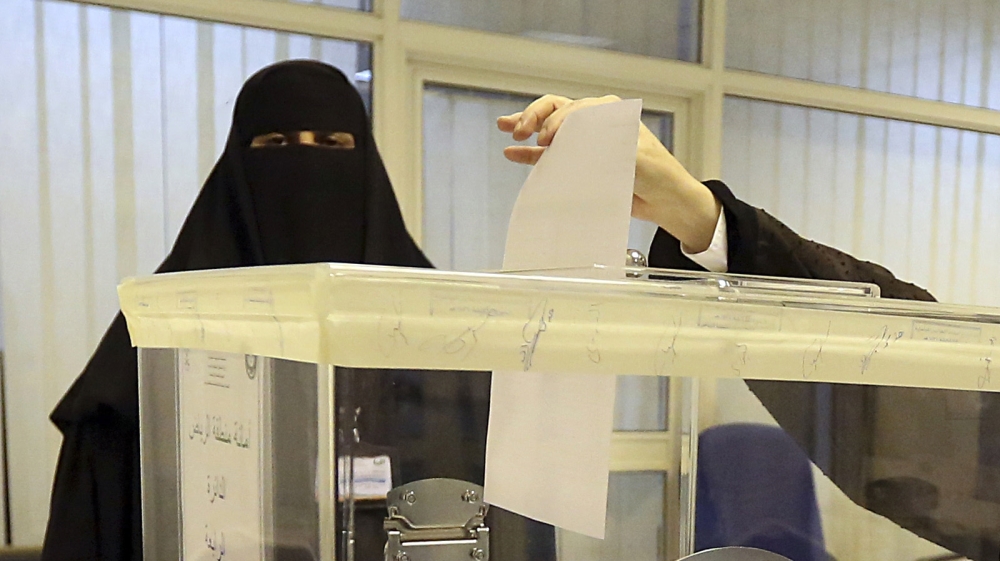 Saudi women vote at a polling centre in Riyadh, Saudi Arabia [AP]