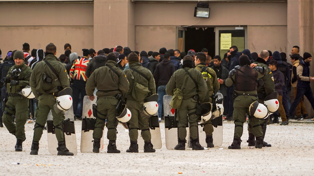 An estimated 769,000 refugees and migrants have arrived in Greece so far in 2015, according to the United Nations refugee agency [Sorin Furcoi/Al Jazeera]