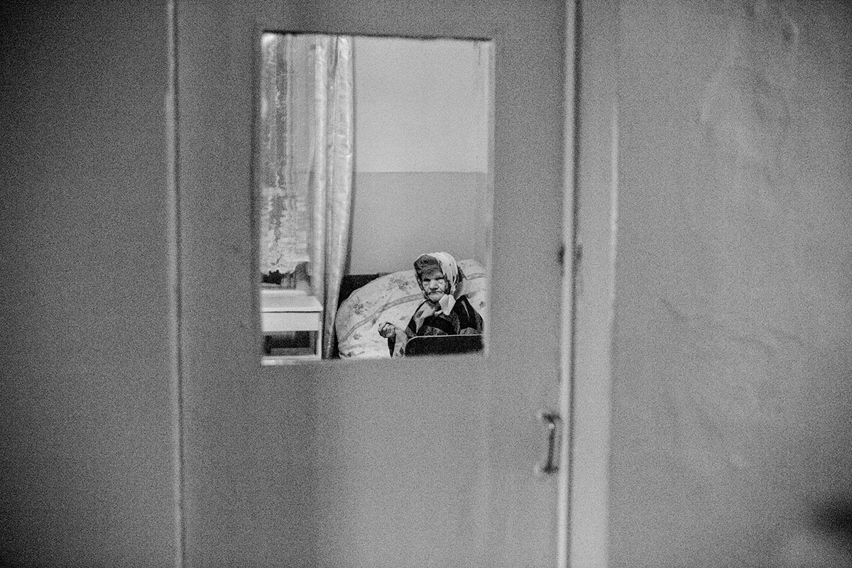 Please Do Not Use/ Refugee Minds