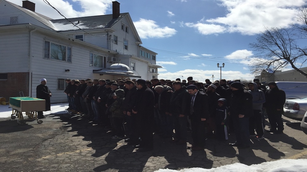 New York''s Muslims struggle to bury their dead - Please do not use