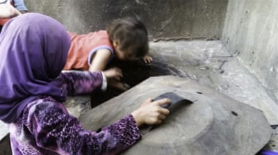 People of Falluja face hunger and shortage of supplies [Al Jazeera]