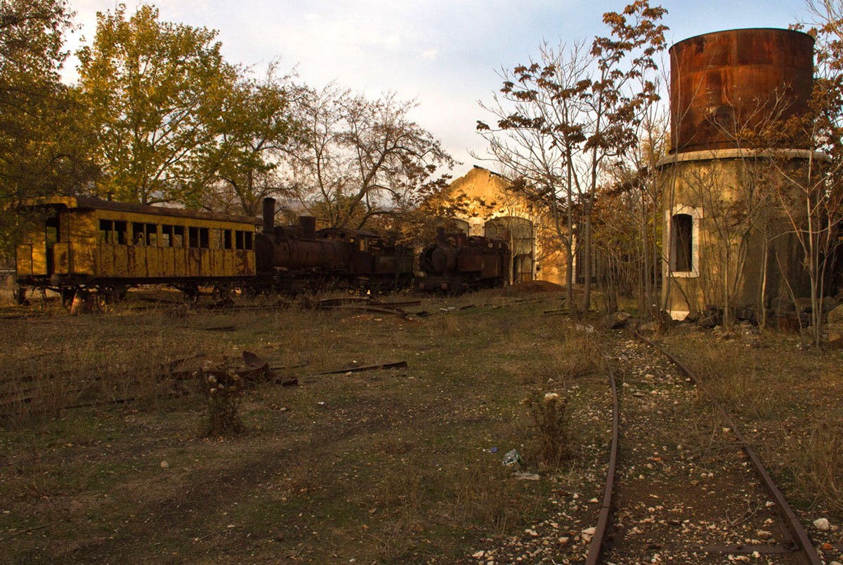 A Voyage Along Lebanon’s Nonexistent Railways/ Please Do Not Use