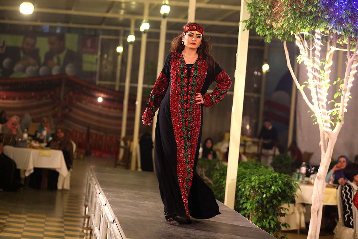 Palestinian fashion show/ Please Do Not Use
