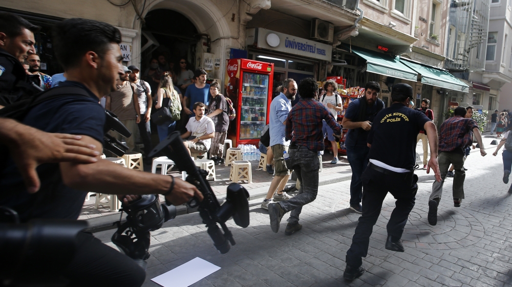 Gay crackdown Istanbul