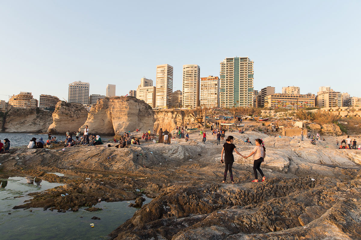 Keeping Al Dalieh, one of Beirut''s last public waterfronts/ Please Do Not Use