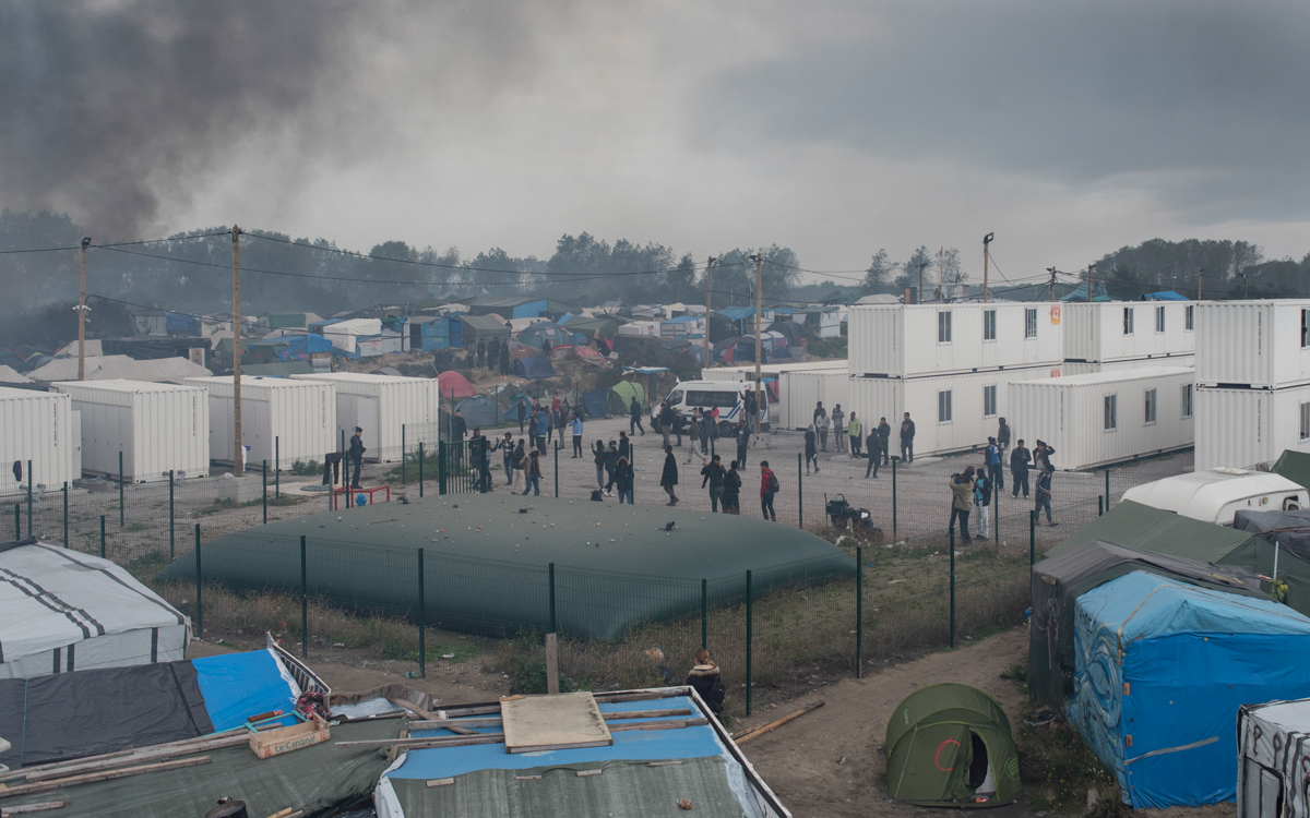Calais burning