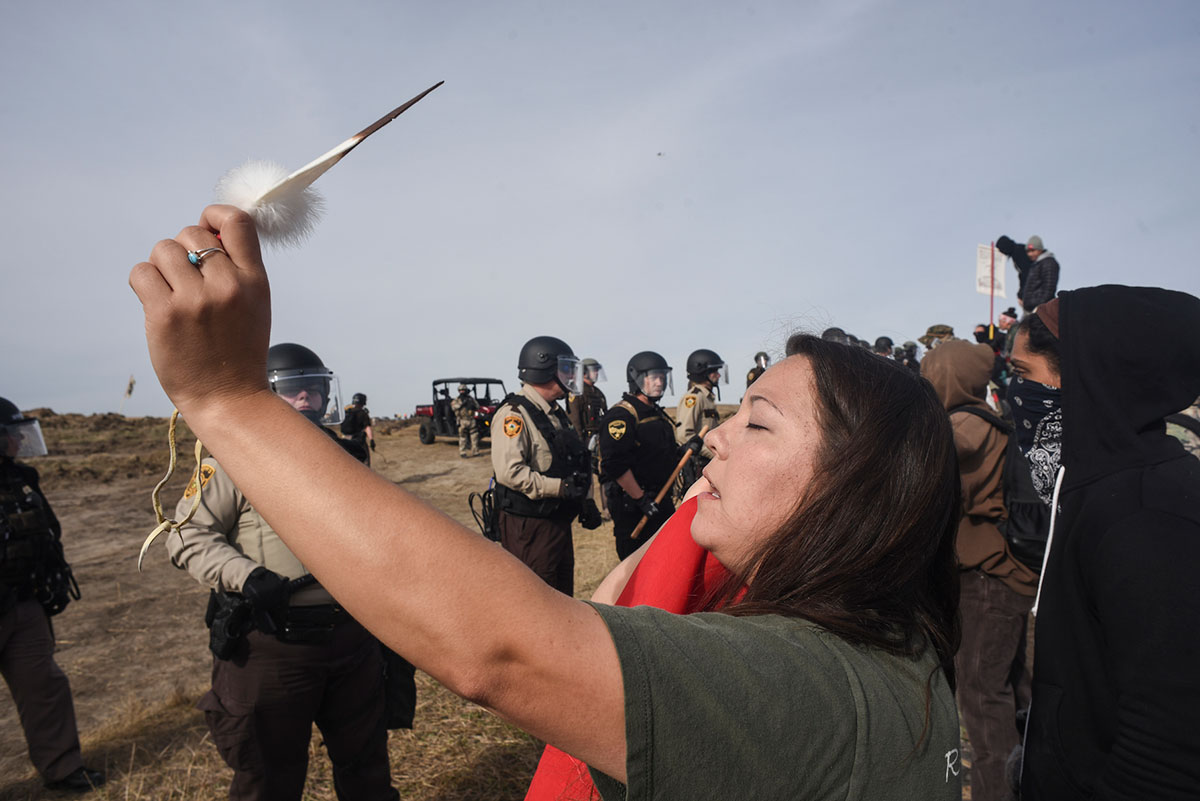 Thousands of Native Americans protest over pipeline /Please Do Not Use