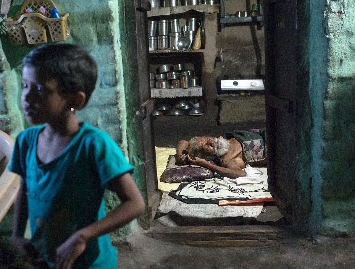 Indian Farmer widows / Please Do Not Use