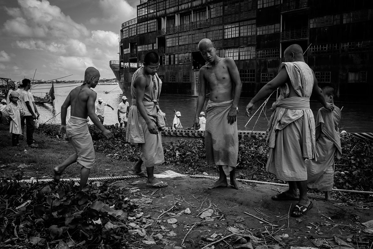 Cambodian water Festival / Please Do Not Use
