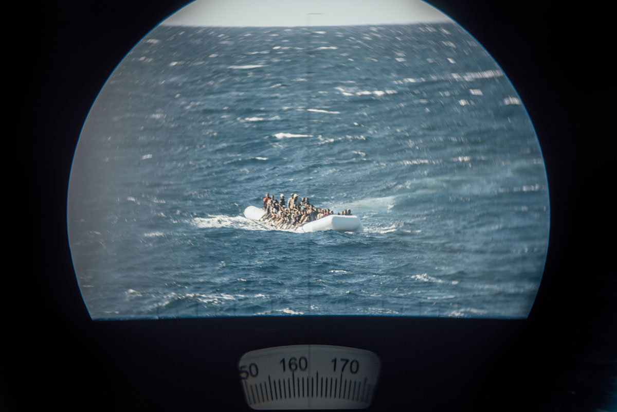 A civic rescue vessel that continues its mission / Please Do Not Use