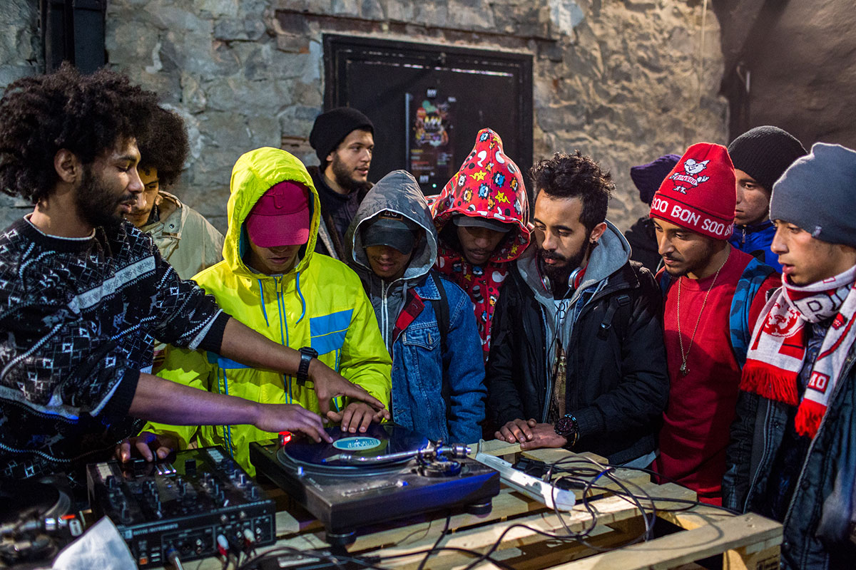 Mafia Wallitili Festival/ Please Do Not Use