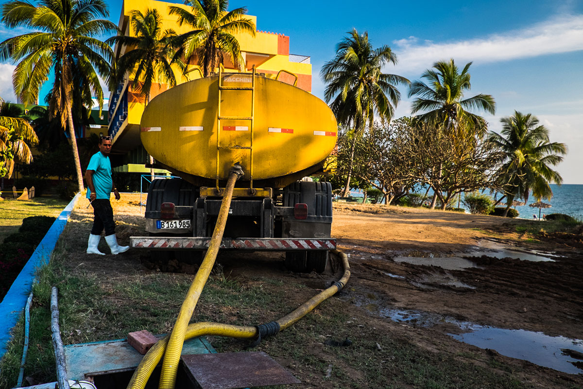 Watering down a revolution/ Please Do Not Use