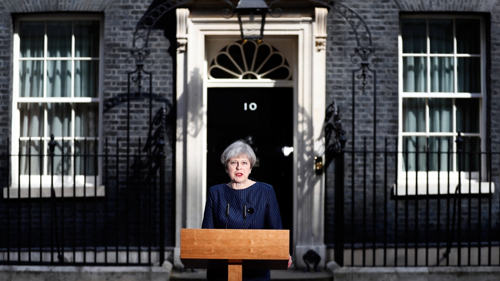 Britain''s Prime Minister Theresa May speaks to the media outside 10 Downing Street