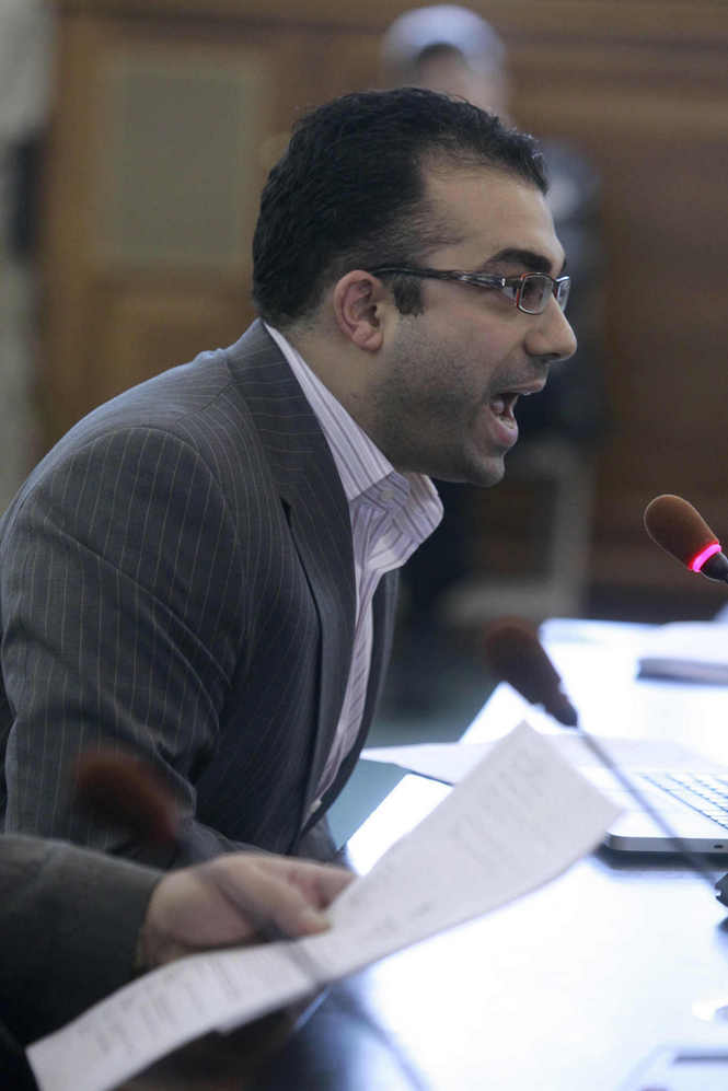 Alexander Roubian, the president of the New Jersey Second Amendment Society, said he supports national concealed carry reciprocity. He's pictured testifying before the New Jersey Senate Law and Public Safety Committee in 2014 [Photo courtesy of the New Jersey Second Amendment Society] 