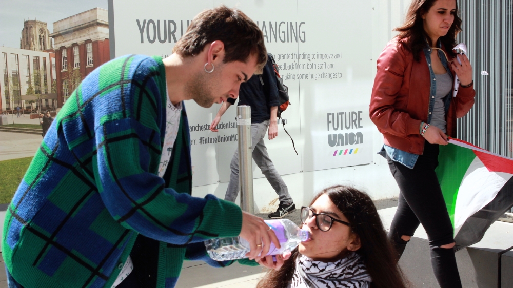 The activists began their hunger strike on Thursday [Courtesy:Ales Raposo] 