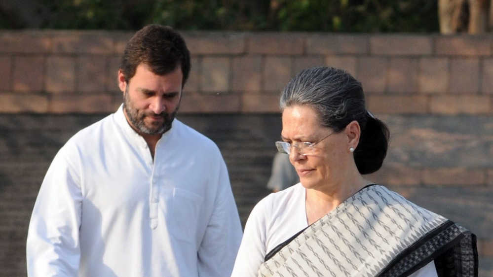 Tributes paid to the former Indian Prime Minister, Rajiv Gandhi in New Delhi