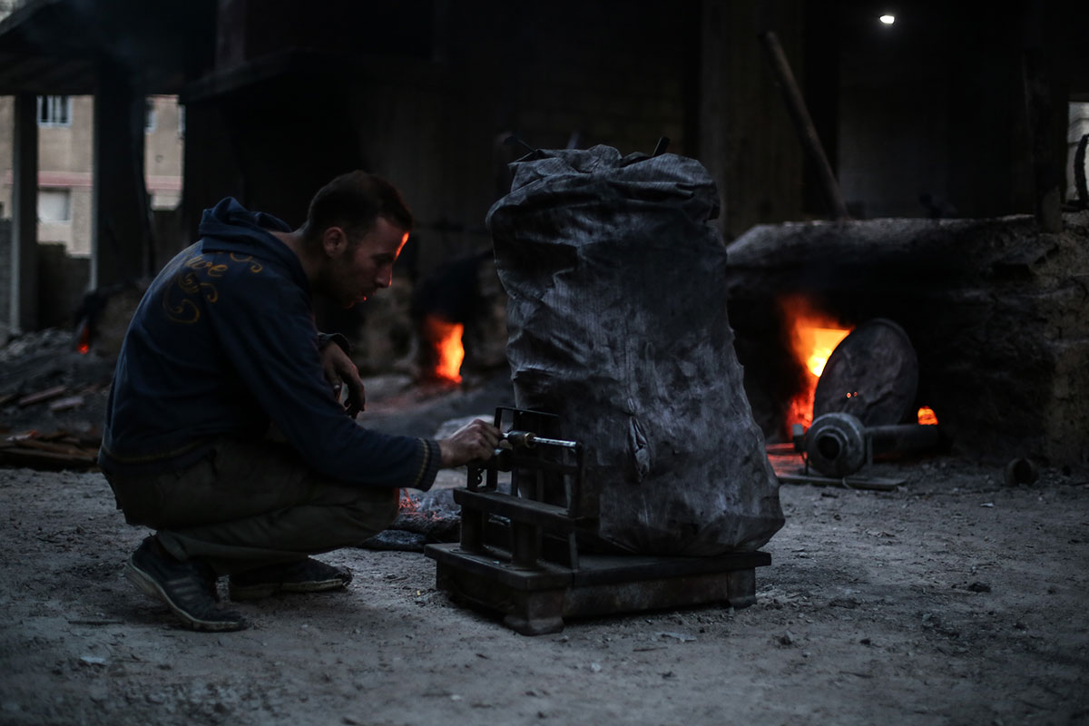 Creating oil and gas/ Please Do Not Use