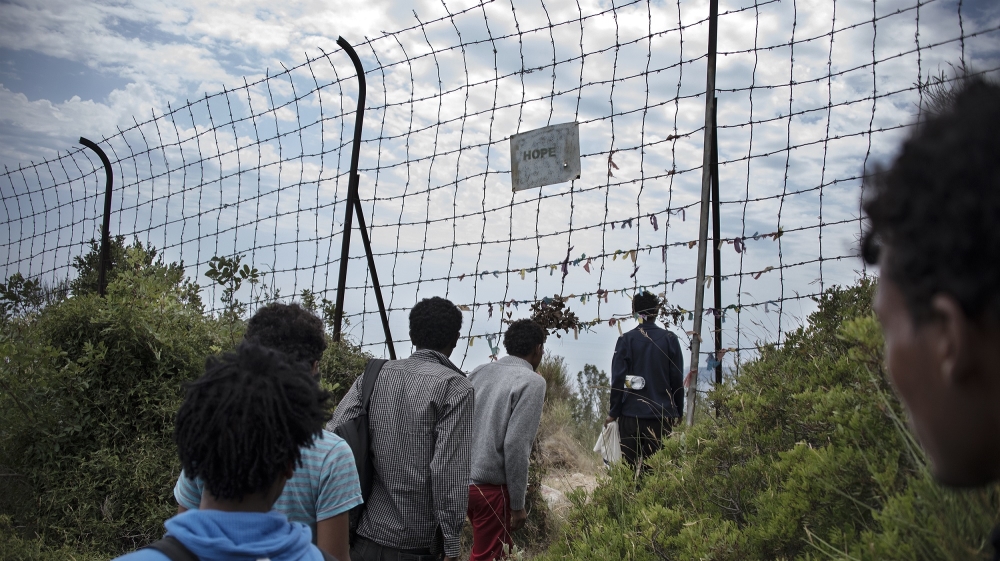 Passing through into France [Maurizio Martorana/Al Jazeera]