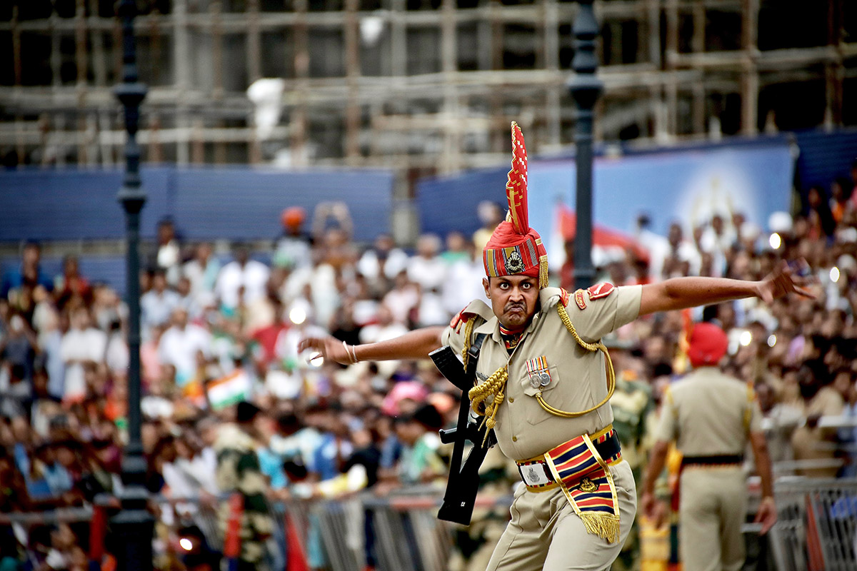 PARTITION PHOTO /PLEASE DO NOT USE