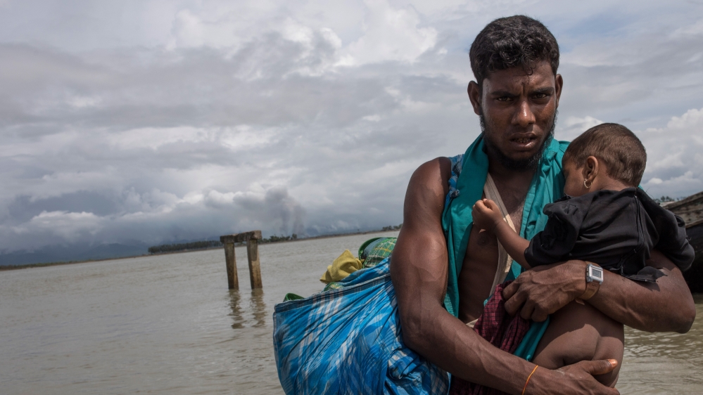 Rohingya Refugees Flood Into Bangladesh