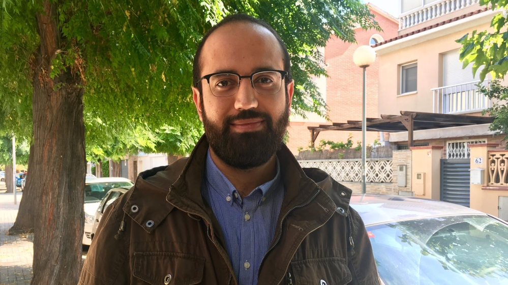 'I can't accept an action that does not respect the law, or my rights, and one that is being done due to a political minority force in Catalonia.' [Courtesy: Carlos Remacha] 