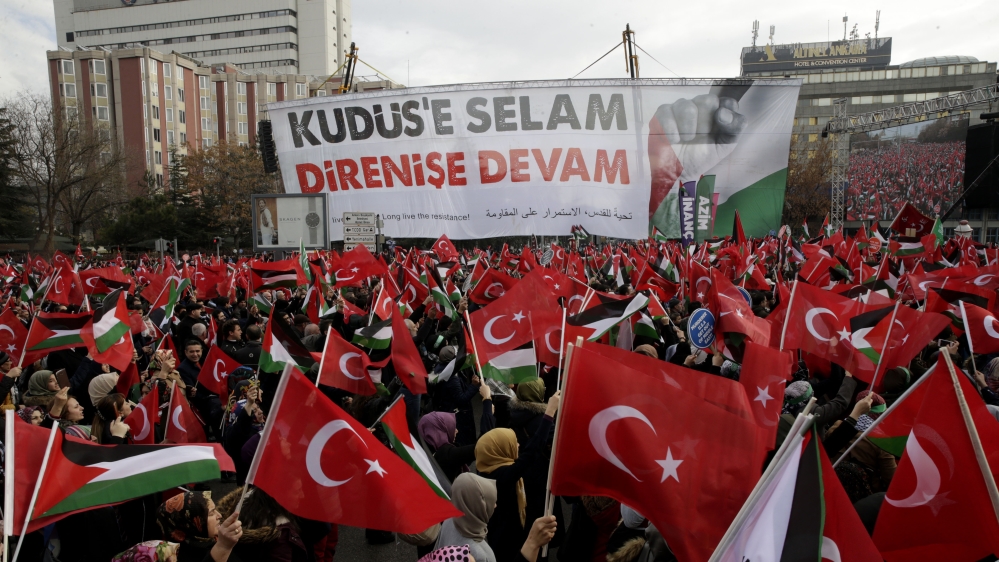 Thousands gather to protest US Jerusalem move in Ankara