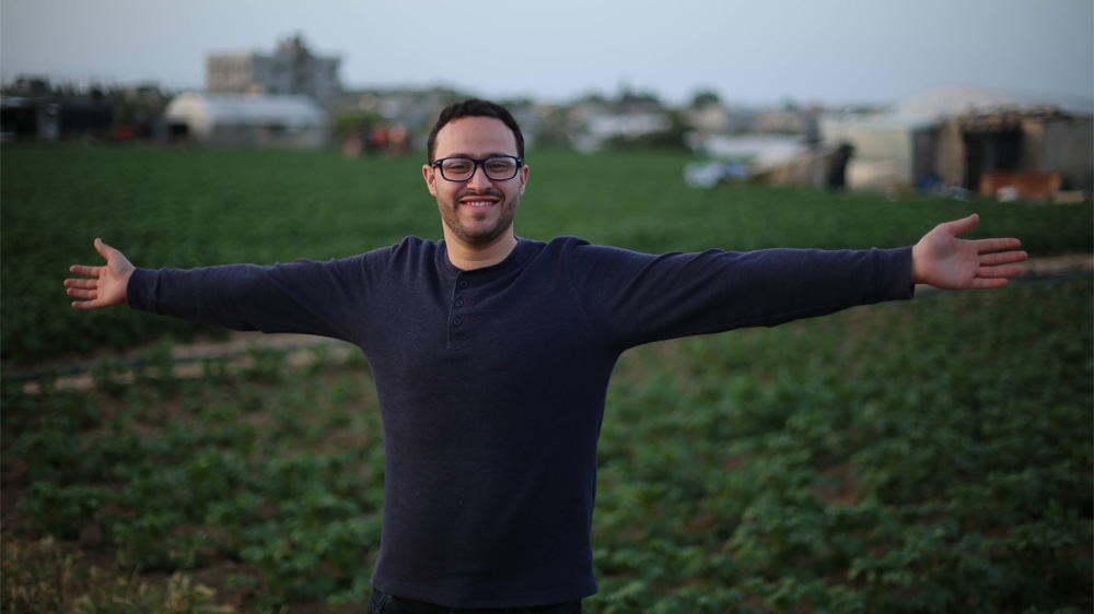 'I have a dream of having a secular state where Jews, Muslims and Christians can live together,' said Ali Abusheikh, from Gaza [Anas Jnena/Al Jazeera]