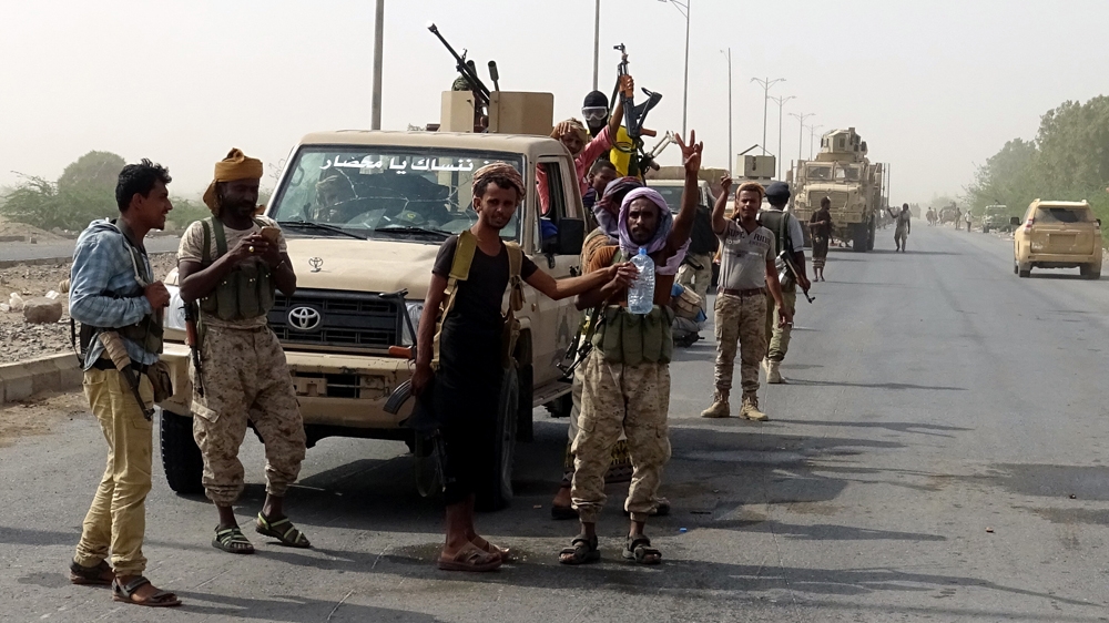 Yemeni forces advance on the port city of Hodeidah